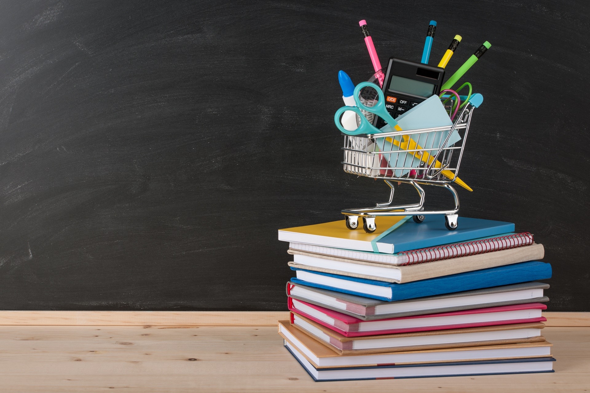 back-to-school-concept-with-school-supplies